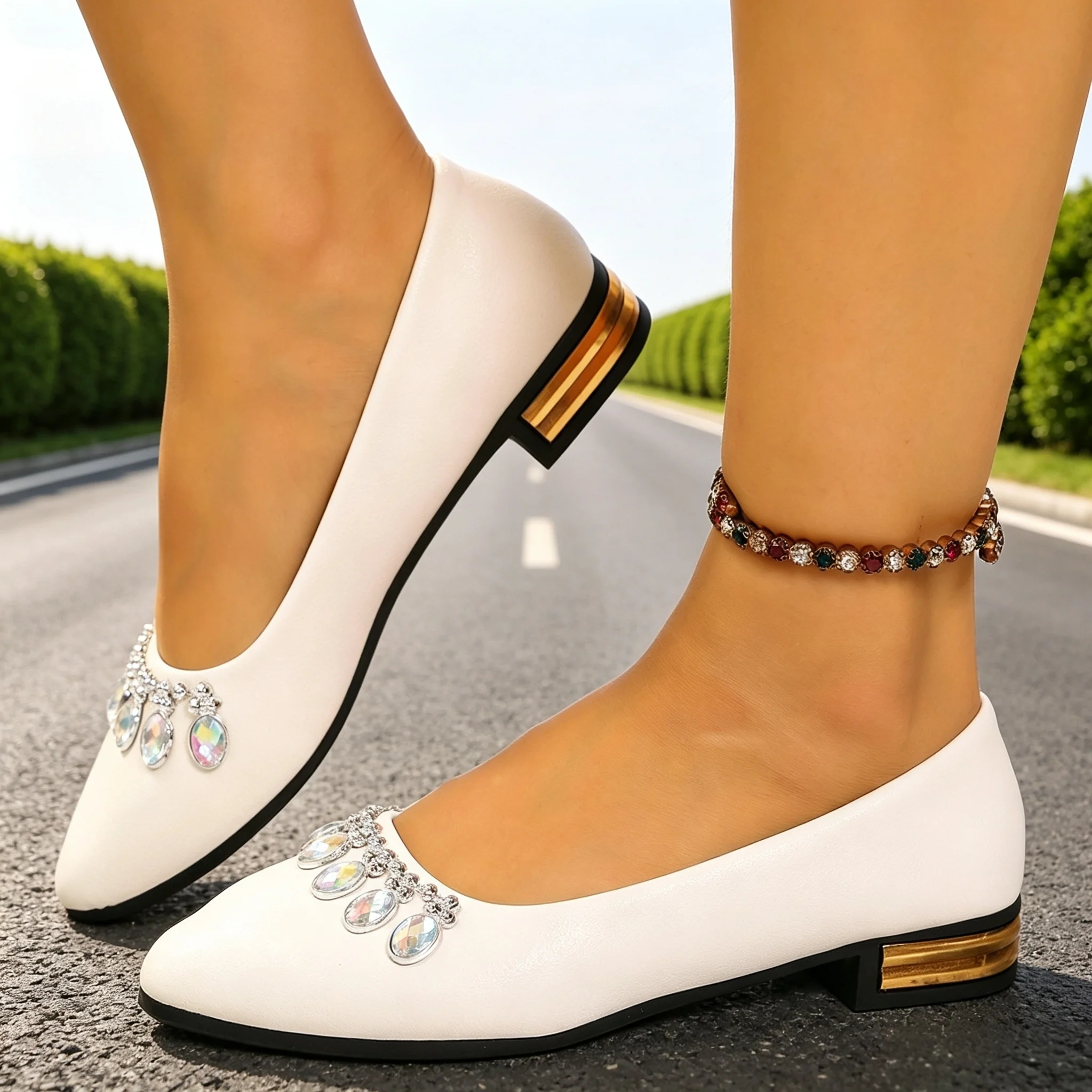 Street Fashion Shoes - Женские балетки с заостренным носком, большие